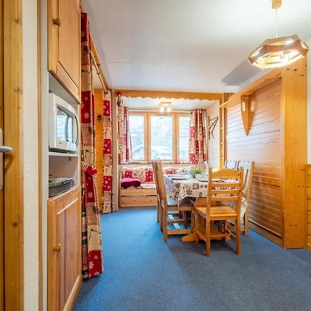 Mountain With Easy Slope Access * Val Thorens